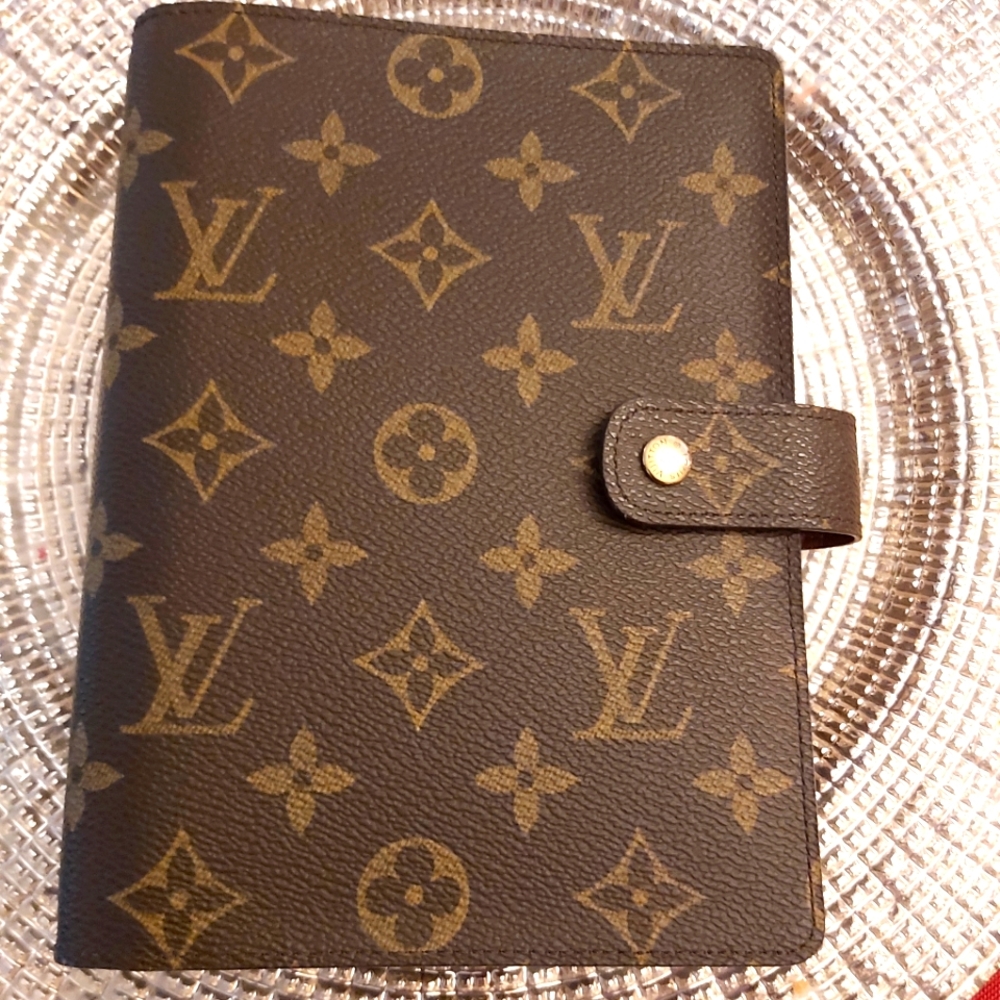Authentic Louis Vuitton Agenda